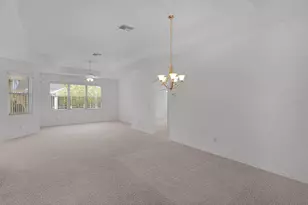 1653 Homer Ave, The Villages, FL 32162 - Photo 4