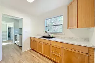 19037 Ravenswood Rd, Altoona, FL 32702 - Photo 8