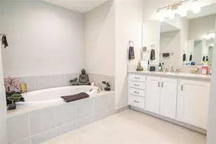 5013 Sevilla Shores Dr, Wimauma, FL 33598 - Photo 58