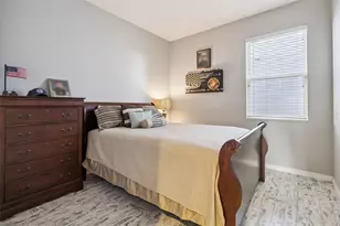 1127 Whitewater Bay Dr, Groveland, FL 34736 - Photo 28