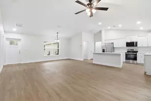 10244 N Athenia Dr, Citrus Springs, FL 34434 - Photo 12