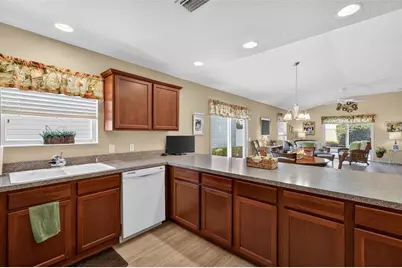 2448 Ravenwood Lane, The Villages, FL 32162 - Photo 8