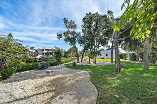 5155 Hidden Harbor Rd, Sarasota, FL 34242 - Photo 14