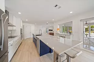 5155 Hidden Harbor Rd, Sarasota, FL 34242 - Photo 22