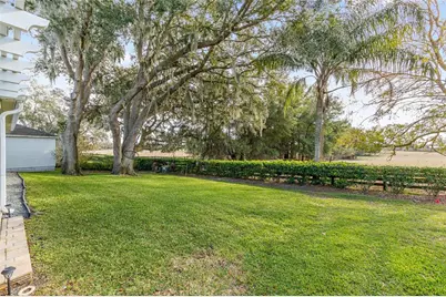 17457 SE 76th Flintlock Terrace, The Villages, FL 32162 - Photo 18