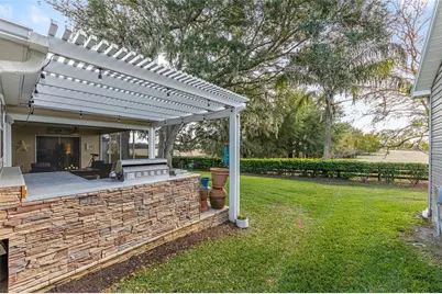 17457 SE 76th Flintlock Terrace, The Villages, FL 32162 - Photo 10