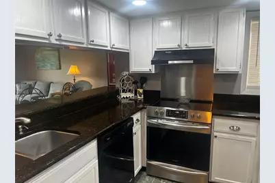 1051 S Highland Street #6B, Mount Dora, FL 32757 - Photo 8