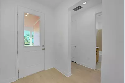 1018 Fiesta Key Circle, Lady Lake, FL 32159 - Photo 34