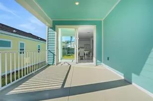 995 Fiesta Key Cir, Lady Lake, FL 32159 - Photo 8