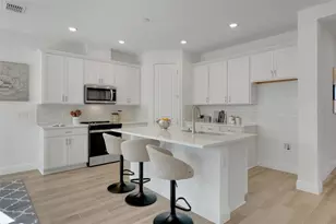 995 Fiesta Key Cir, Lady Lake, FL 32159 - Photo 24