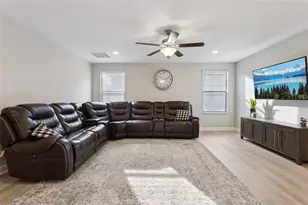 8816 Shady Pavillion Ct, Land O Lakes, FL 34637 - Photo 20