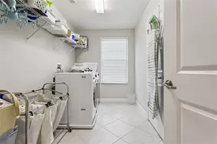 8816 Shady Pavillion Ct, Land O Lakes, FL 34637 - Photo 18