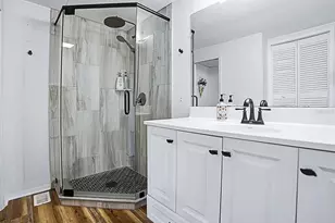 211 Rue De Paresse, Tavares, FL 32778 - Photo 6