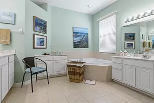 236 Bentwood Dr, Leesburg, FL 34748 - Photo 22