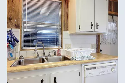 1311 Mohawk Circle, Tavares, FL 32778 - Photo 8