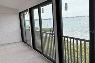 1511 Pelican Point Dr, Sarasota, FL 34231 - Photo 18