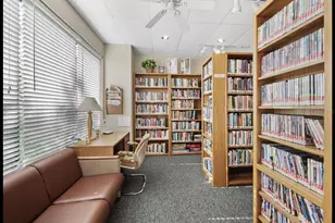 1511 Pelican Point Dr, Sarasota, FL 34231 - Photo 34