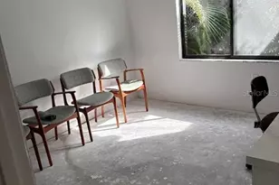 1511 Pelican Point Dr, Sarasota, FL 34231 - Photo 10