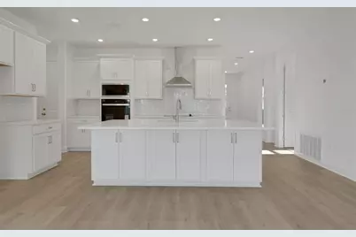 994 Fiesta Key Circle, Lady Lake, FL 32159 - Photo 10