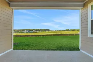 994 Fiesta Key Cir, Lady Lake, FL 32159 - Photo 8