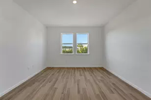 1006 Fiesta Key Cir, Lady Lake, FL 32159 - Photo 18