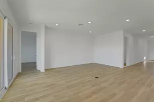 1006 Fiesta Key Cir, Lady Lake, FL 32159 - Photo 16