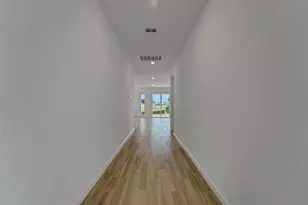 1006 Fiesta Key Cir, Lady Lake, FL 32159 - Photo 10