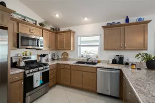 6481 Gavanni St, The Villages, FL 34762 - Photo 8