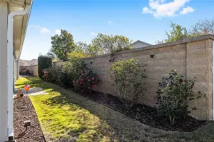 2344 Bachman Path, The Villages, FL 32162 - Photo 2