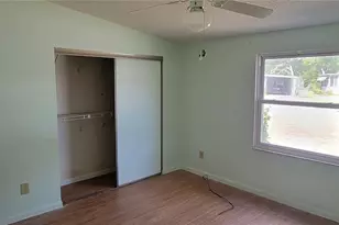 1635 Pinehurst Dr, The Villages, FL 32159 - Photo 22