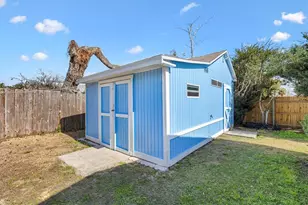 5605 Berts Rd, Lady Lake, FL 32159 - Photo 30