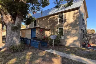 290 N Trowell Ave, Umatilla, FL 32784 - Photo 1