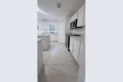 1637 Myrtle Lake Avenue, Fruitland Park, FL 34731 - Photo 14