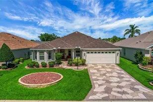 725 Kingston Way, The Villages, FL 32162 - Photo 1