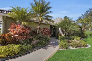 9008 Heathland Ct, Mount Dora, FL 32757 - Photo 4