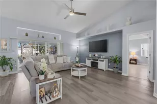 1082 Princeton Dr, Clermont, FL 34711 - Photo 4