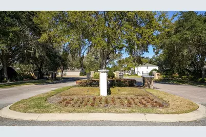 201 W Blue Water Edge Drive, Eustis, FL 32736 - Photo 70