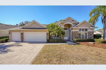 201 W Blue Water Edge Drive, Eustis, FL 32736 - Photo 6