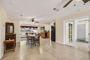 1245 N Pineapple Ln, Eustis, FL 32726 - Photo 4