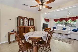 1245 N Pineapple Ln, Eustis, FL 32726 - Photo 24