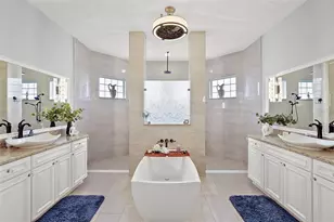 5096 Greens Dr, Lady Lake, FL 32159 - Photo 6