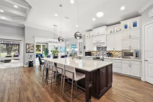 5096 Greens Dr, Lady Lake, FL 32159 - Photo 4