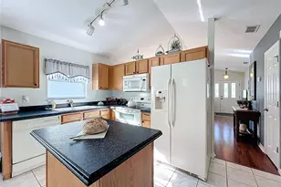 25251 Cranes Roost, Leesburg, FL 34748 - Photo 16