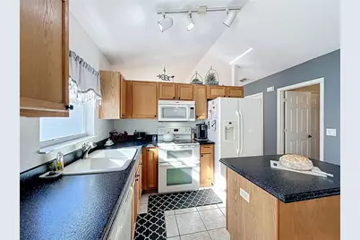 25251 Cranes Roost, Leesburg, FL 34748 - Photo 14