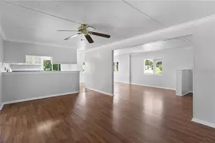 302 Ivanhoe Cir, Lady Lake, FL 32159 - Photo 14