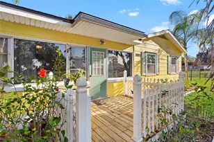 32828 Lake Eustis Dr, Tavares, FL 32778 - Photo 6