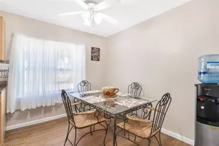 32828 Lake Eustis Dr, Tavares, FL 32778 - Photo 20