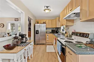 32828 Lake Eustis Dr, Tavares, FL 32778 - Photo 16