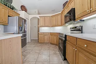24239 Belle Mede Dr, Leesburg, FL 34748 - Photo 6