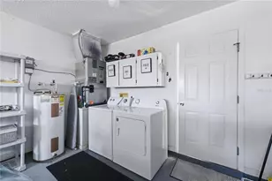 529 Valencia Pl, The Villages, FL 32159 - Photo 24